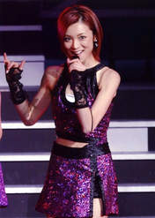 
Yoshizawa Hitomi,

