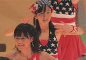
Kamei Eri,


Yutoku Ayumi,

