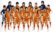 Ishikawa Rika,
Fujimoto Miki,
Yajima Maimi,
Konno Asami,
Natsuyaki Miyabi,
Sudou Maasa,
Suzuki Airi,
Shimizu Saki,
Tokunaga Chinami,
Yoshizawa Hitomi,
Umeda Erika,
Okai Chisato,
Nakajima Saki,
Shibata Ayumi,
Satoda Mai,
Korenaga Miki,
Mutou Mika,
Gatas Brilhantes H.P.,