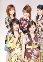 Morning Musume,
Niigaki Risa,
Tanaka Reina,
Kusumi Koharu,
Mitsui Aika,
"Li Chun, Junjun",