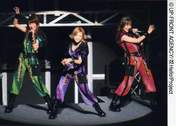 
Yoshizawa Hitomi,


Satoda Mai,


Kimura Ayaka,

