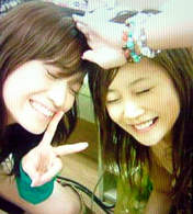 
Niigaki Risa,


Kamei Eri,

