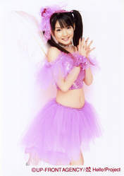 
Michishige Sayumi,

