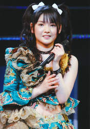 
Michishige Sayumi,

