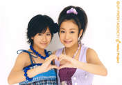 
Hagiwara Mai,


Okai Chisato,


