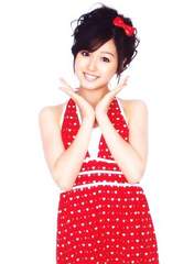 
Kusumi Koharu,

