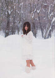 
Niigaki Risa,


Photobook,

