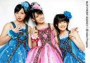 
Yajima Maimi,


Sudou Maasa,


Tsugunaga Momoko,

