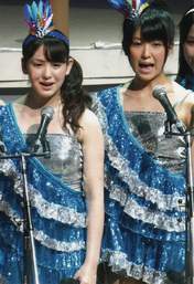 
Sugaya Risako,


Tokunaga Chinami,

