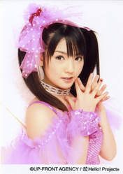 
Michishige Sayumi,

