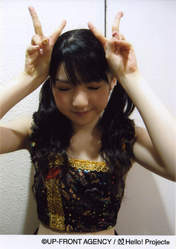 
Michishige Sayumi,

