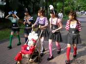 
Niigaki Risa,


Michishige Sayumi,


Tanaka Reina,


Kamei Eri,


Haromoni,


Takahashi Ai,

