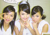 
Michishige Sayumi,


Tanaka Reina,


Kamei Eri,

