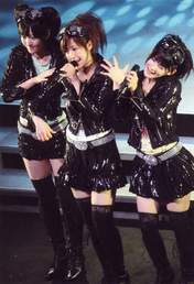 
Natsuyaki Miyabi,


Tsugunaga Momoko,


Suzuki Airi,


Buono!,

