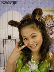 
Niigaki Risa,


Haromoni,

