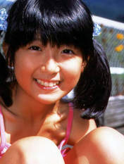 
Tokunaga Chinami,

