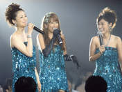 
Ishikawa Rika,


Yoshizawa Hitomi,


Satoda Mai,

