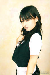 
Nakayama Nana,

