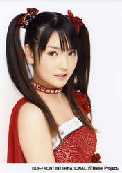 
Michishige Sayumi,

