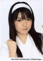 
Michishige Sayumi,

