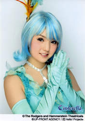 
Michishige Sayumi,

