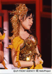 
Michishige Sayumi,

