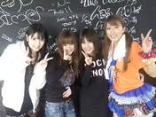 
Niigaki Risa,


Michishige Sayumi,


"Qian Lin, Linlin",


Satoda Mai,

