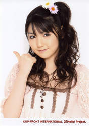 
Michishige Sayumi,

