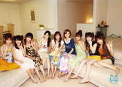 Morning Musume,
Niigaki Risa,
Michishige Sayumi,
Tanaka Reina,
Kusumi Koharu,
Fujimoto Miki,
Kamei Eri,
Mitsui Aika,
Yoshizawa Hitomi,
Takahashi Ai,