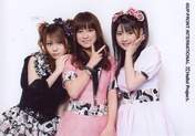 
Michishige Sayumi,


Tanaka Reina,


Kamei Eri,

