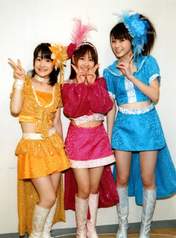 
Yajima Maimi,


Tsugunaga Momoko,


"Qian Lin, Linlin",

