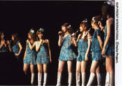 
Morning Musume,


Niigaki Risa,


Michishige Sayumi,


Tanaka Reina,


Kusumi Koharu,


Kamei Eri,


Mitsui Aika,


"Li Chun, Junjun",


"Qian Lin, Linlin",


Takahashi Ai,


