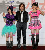 
Yajima Maimi,


Shimizu Saki,


Tsunku,

