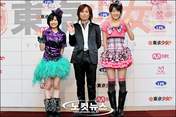 
Yajima Maimi,


Shimizu Saki,


Tsunku,

