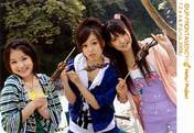 
Michishige Sayumi,


Kusumi Koharu,


Mitsui Aika,

