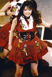 
Michishige Sayumi,

