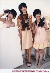 
Tsugunaga Momoko,


Shimizu Saki,


Tokunaga Chinami,

