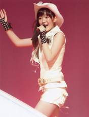 
Suzuki Airi,

