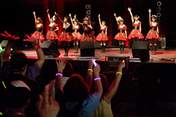 
Morning Musume,


Niigaki Risa,


Michishige Sayumi,


Tanaka Reina,


Kusumi Koharu,


Kamei Eri,


Mitsui Aika,


"Li Chun, Junjun",


"Qian Lin, Linlin",


Takahashi Ai,

