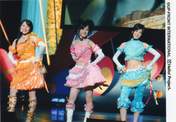 
Kusumi Koharu,


Kikkawa Yuu,


Kitahara Sayaka,


Milky Way,

