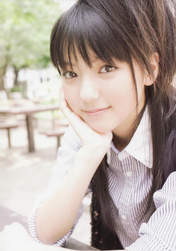 
Mano Erina,


Magazine,


