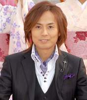 
Tsunku,

