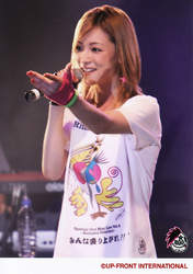 
Yoshizawa Hitomi,

