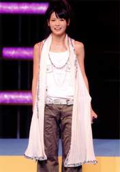 
Yajima Maimi,

