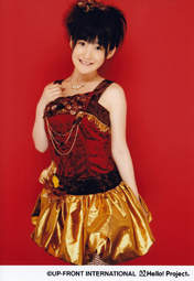 
Tsugunaga Momoko,

