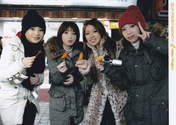 
Shibata Ayumi,


Saitou Hitomi,


Murata Megumi,


Ohtani Masae,


Melon Kinenbi,

