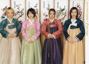
Shibata Ayumi,


Saitou Hitomi,


Murata Megumi,


Ohtani Masae,


Melon Kinenbi,

