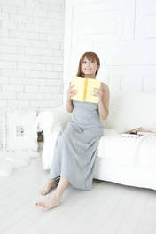 
Satoda Mai,

