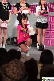 
Fukuda Kanon,


Ogawa Saki,

