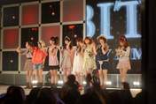 
Morning Musume,


Niigaki Risa,


Michishige Sayumi,


Tanaka Reina,


Kamei Eri,


Mitsui Aika,


"Li Chun, Junjun",


"Qian Lin, Linlin",


Takahashi Ai,


